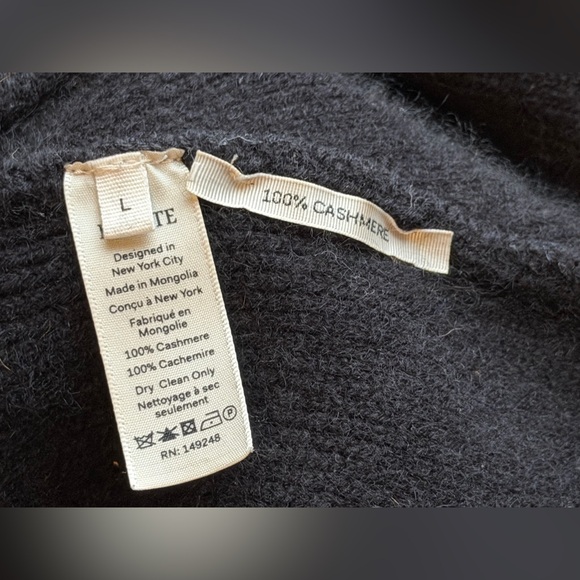 $2200 KHAITE Scarlet Cashmere Cardigan in Black - Size L - Picture 11 of 13